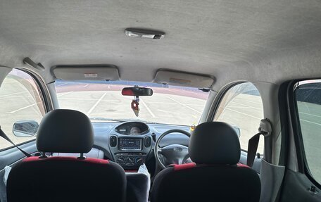Toyota FunCargo, 2001 год, 400 000 рублей, 4 фотография