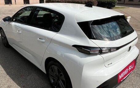 Peugeot 308, 2022 год, 2 010 000 рублей, 6 фотография