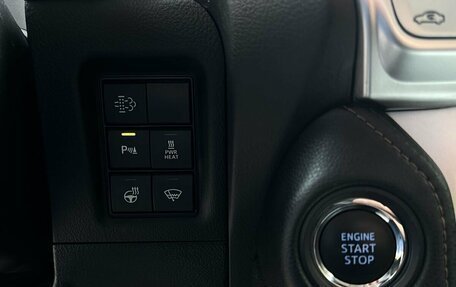 Toyota Land Cruiser Prado 150 рестайлинг 2, 2018 год, 5 690 000 рублей, 29 фотография