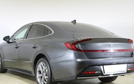 Hyundai Sonata VIII, 2019 год, 1 990 000 рублей, 7 фотография