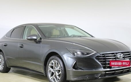Hyundai Sonata VIII, 2019 год, 1 990 000 рублей, 3 фотография