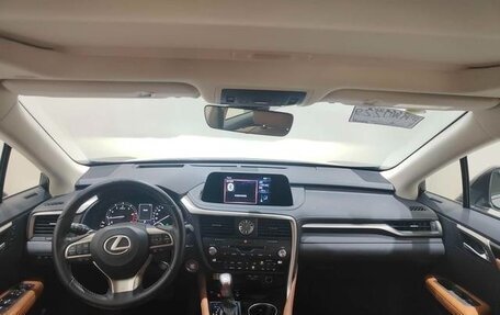 Lexus RX IV рестайлинг, 2022 год, 4 800 000 рублей, 7 фотография