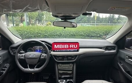 Ford Escape, 2022 год, 2 060 000 рублей, 9 фотография