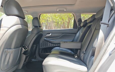 Hyundai Santa Fe IV, 2022 год, 2 240 000 рублей, 14 фотография