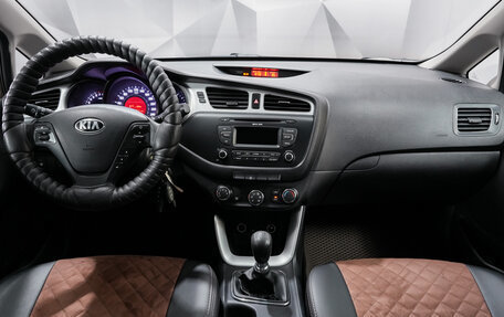KIA cee'd III, 2014 год, 912 000 рублей, 10 фотография