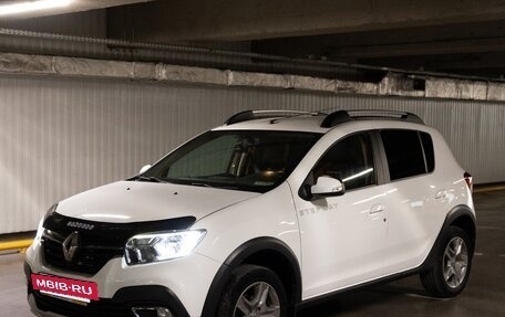 Renault Sandero II рестайлинг, 2020 год, 1 180 000 рублей, 32 фотография
