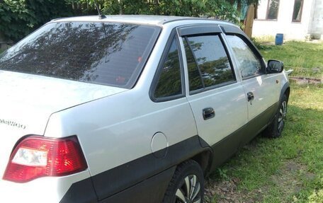 Daewoo Nexia I рестайлинг, 2011 год, 230 000 рублей, 3 фотография
