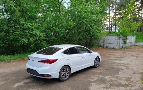 Hyundai Avante, 2019 год, 1 800 000 рублей, 6 фотография