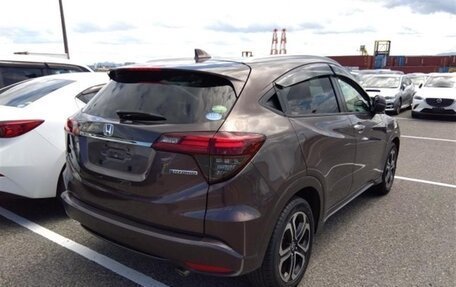 Honda Vezel, 2019 год, 1 850 000 рублей, 2 фотография