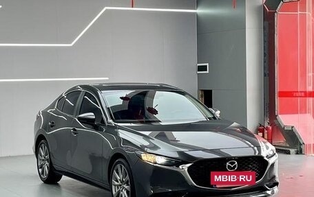 Mazda 3, 2021 год, 1 809 887 рублей, 2 фотография