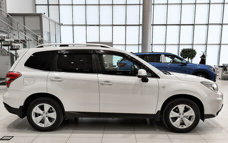 Subaru Forester, 2015 год, 1 650 000 рублей, 5 фотография
