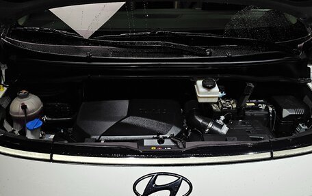 Hyundai Staria, 2022 год, 3 483 000 рублей, 12 фотография