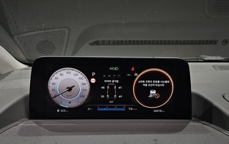 Hyundai Staria, 2022 год, 3 483 000 рублей, 14 фотография