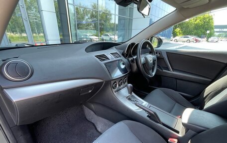 Mazda Axela, 2010 год, 950 000 рублей, 18 фотография