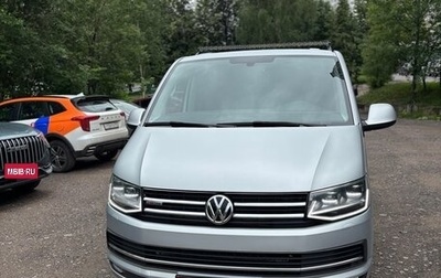 Volkswagen Multivan T6 рестайлинг, 2016 год, 4 580 000 рублей, 1 фотография
