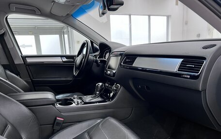 Volkswagen Touareg III, 2010 год, 2 200 000 рублей, 9 фотография