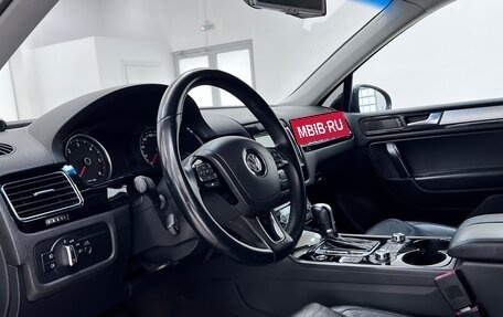 Volkswagen Touareg III, 2010 год, 2 200 000 рублей, 10 фотография