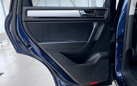 Volkswagen Touareg III, 2010 год, 2 200 000 рублей, 39 фотография
