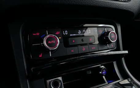 Volkswagen Touareg III, 2010 год, 2 200 000 рублей, 35 фотография