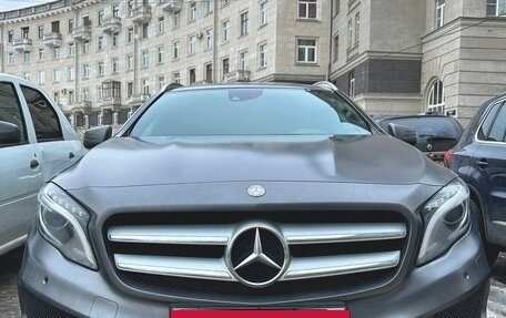 Mercedes-Benz GLA, 2015 год, 1 800 000 рублей, 4 фотография