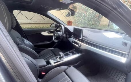 Audi A4, 2022 год, 2 695 000 рублей, 5 фотография