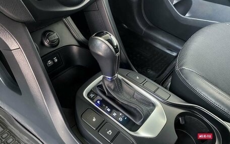 Hyundai Santa Fe III рестайлинг, 2016 год, 2 390 000 рублей, 11 фотография