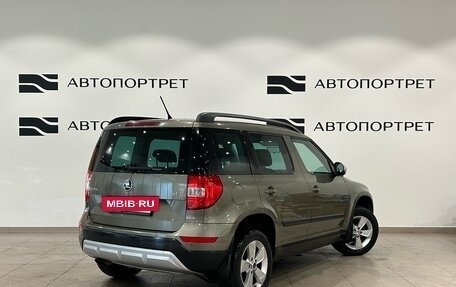 Skoda Yeti I рестайлинг, 2014 год, 1 049 000 рублей, 7 фотография