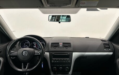 Skoda Yeti I рестайлинг, 2014 год, 1 049 000 рублей, 17 фотография