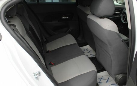 Chevrolet Cruze II, 2010 год, 525 000 рублей, 13 фотография