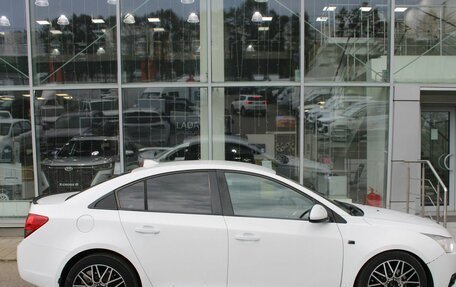 Chevrolet Cruze II, 2010 год, 525 000 рублей, 4 фотография