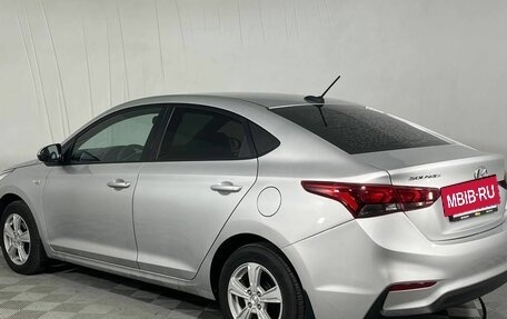 Hyundai Solaris II рестайлинг, 2018 год, 1 290 000 рублей, 7 фотография