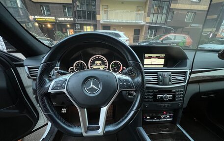 Mercedes-Benz E-Класс, 2012 год, 1 600 000 рублей, 11 фотография