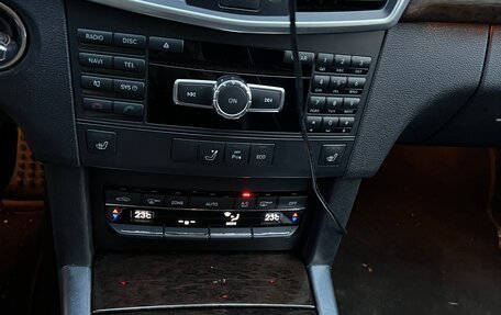 Mercedes-Benz E-Класс, 2012 год, 1 600 000 рублей, 15 фотография