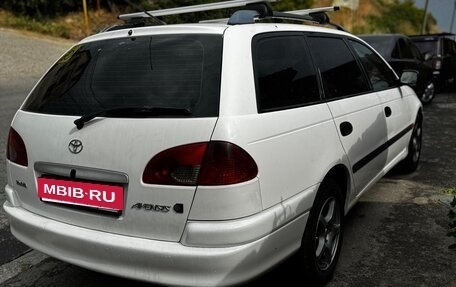 Toyota Avensis III рестайлинг, 1999 год, 400 000 рублей, 3 фотография