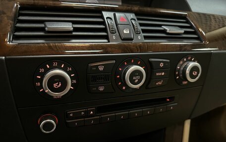 BMW 5 серия, 2007 год, 1 213 000 рублей, 16 фотография