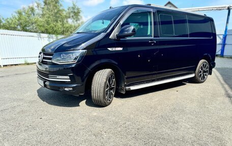 Volkswagen Multivan T6 рестайлинг, 2019 год, 5 550 000 рублей, 4 фотография