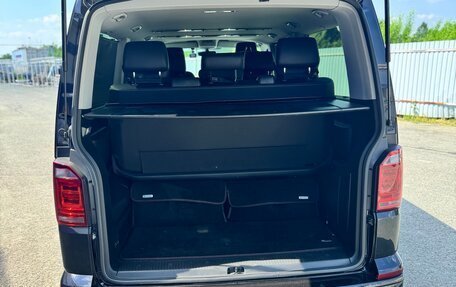Volkswagen Multivan T6 рестайлинг, 2019 год, 5 550 000 рублей, 6 фотография