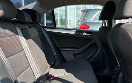 Volkswagen Jetta VI, 2017 год, 1 250 000 рублей, 15 фотография