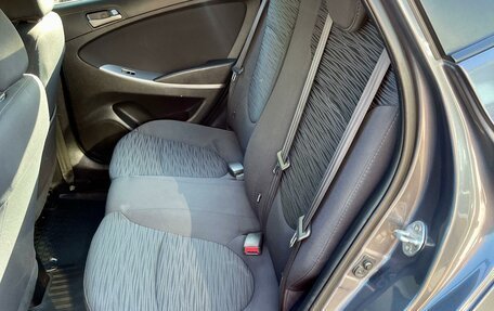 Hyundai Solaris II рестайлинг, 2015 год, 799 000 рублей, 18 фотография