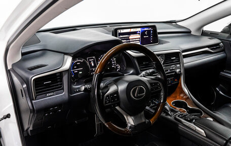 Lexus RX IV рестайлинг, 2016 год, 3 790 000 рублей, 10 фотография