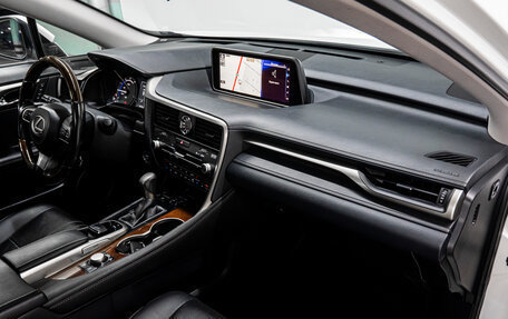 Lexus RX IV рестайлинг, 2016 год, 3 790 000 рублей, 18 фотография
