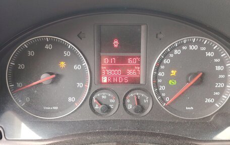 Volkswagen Golf V, 2005 год, 545 000 рублей, 11 фотография
