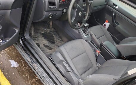 Volkswagen Golf V, 2005 год, 545 000 рублей, 10 фотография