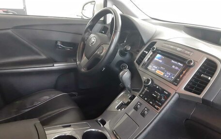 Toyota Venza I, 2014 год, 2 400 000 рублей, 6 фотография
