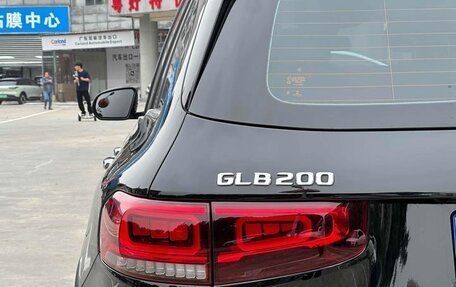 Mercedes-Benz GLB, 2022 год, 2 500 000 рублей, 10 фотография