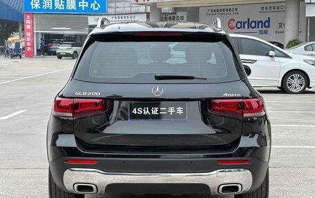 Mercedes-Benz GLB, 2022 год, 2 500 000 рублей, 5 фотография