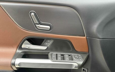 Mercedes-Benz GLB, 2022 год, 2 500 000 рублей, 26 фотография