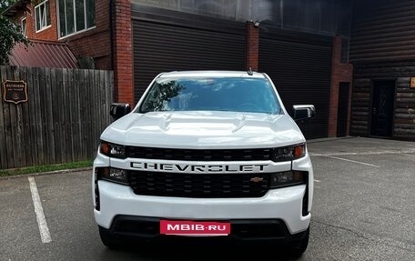 Chevrolet Silverado, 2020 год, 6 000 000 рублей, 4 фотография