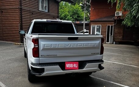 Chevrolet Silverado, 2020 год, 6 000 000 рублей, 3 фотография