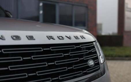 Land Rover Range Rover IV рестайлинг, 2022 год, 11 175 128 рублей, 5 фотография